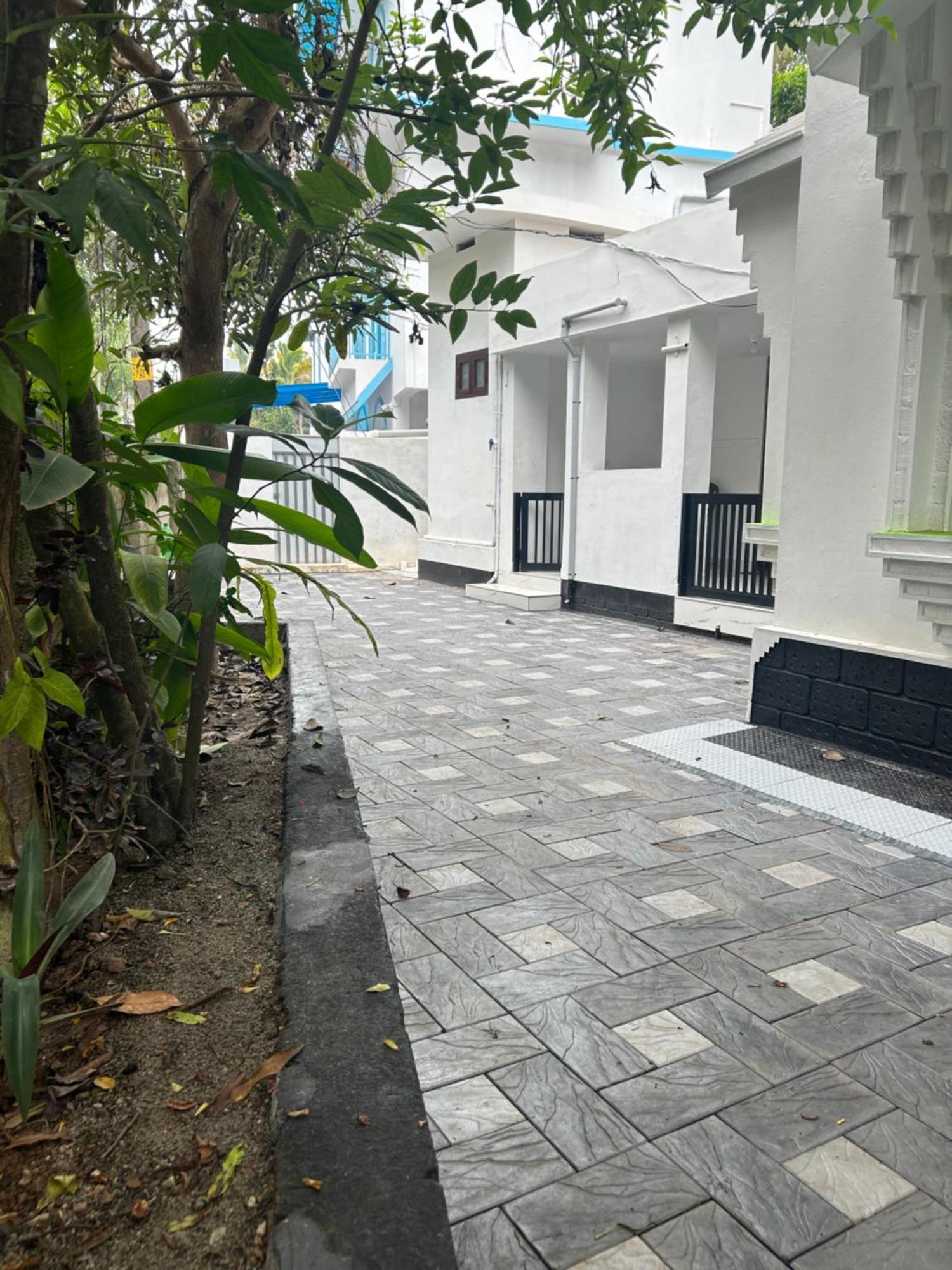 شقة Cozy Nest فاركَالا المظهر الخارجي الصورة